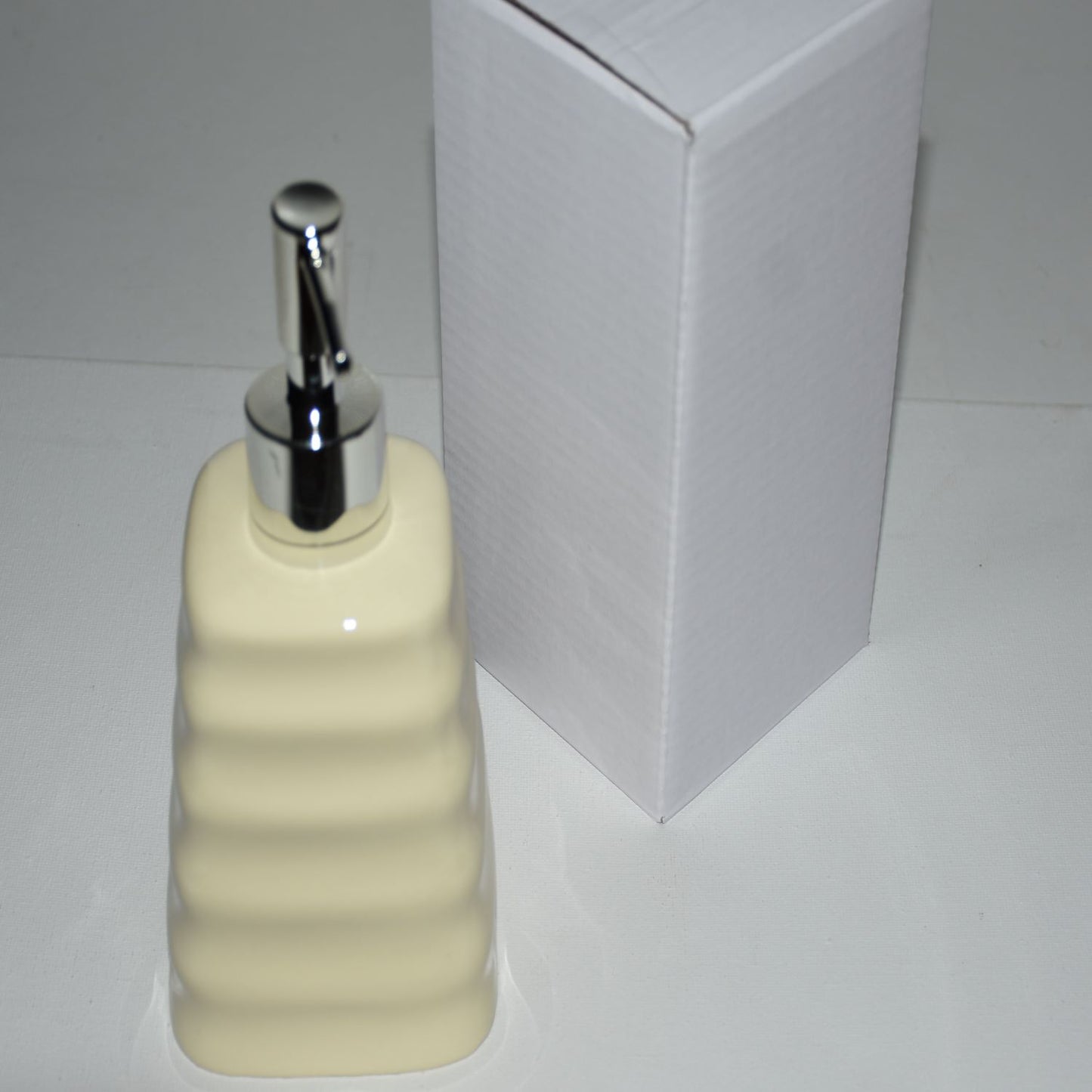 Zeepdispenser- keramische